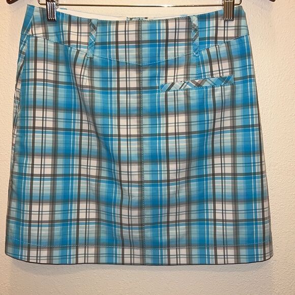 Annika Cutter & Buck Plaid Golf Skort - Size 0 - Picture 6 of 8